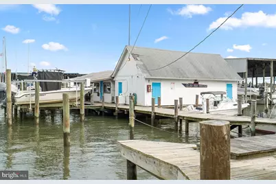 823 Selby Boulevard, Edgewater, MD 21037 - Photo 36