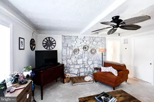 823 Selby Blvd, Edgewater, MD 21037 - Photo 12