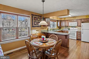 1816 Whites Ferry Pl, Crofton, MD 21114 - Photo 20