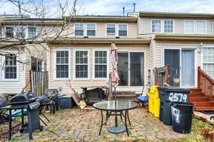 2579 Blue Water Blvd, Odenton, MD 21113 - Photo 32