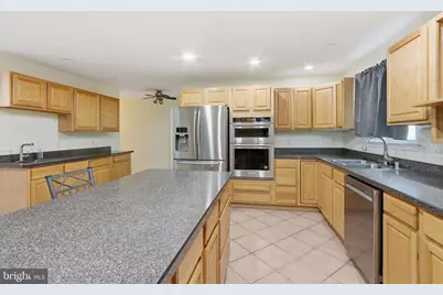 216 Daffodil Road, Glen Burnie, MD 21060 - Photo 26