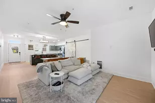 2408 Wentworth Dr, Crofton, MD 21114 - Photo 10