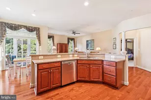 411 Helmsman Way, Severna Park, MD 21146 - Photo 12