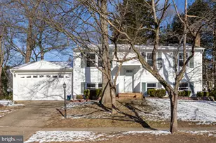 296 Berkeley Dr, Severna Park, MD 21146 - Photo 2