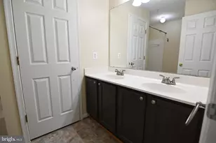 207 Edge Creek Ln, Odenton, MD 21113 - Photo 16