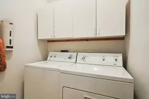 328 Colony Point Pl, Edgewater, MD 21037 - Photo 32