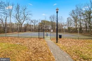 210 Spring Maiden Ct, Glen Burnie, MD 21060 - Photo 28