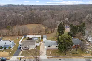 7831 Overhill Rd, Glen Burnie, MD 21060 - Photo 44