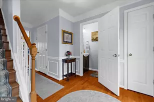 8003 Foxgreen Ct, Glen Burnie, MD 21061 - Photo 4