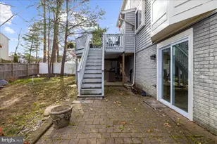 8003 Foxgreen Ct, Glen Burnie, MD 21061 - Photo 36