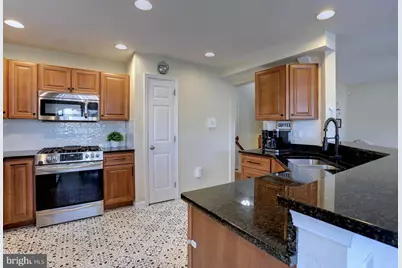 722 Wellham Avenue, Glen Burnie, MD 21061 - Photo 14