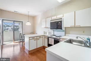 2018 Quay Village Ct, Annapolis, MD 21403 - Photo 16