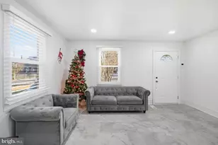 310 Townsend Ave, Baltimore, MD 21225 - Photo 6