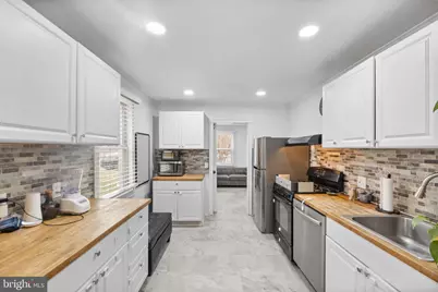 310 Townsend Avenue, Baltimore, MD 21225 - Photo 12