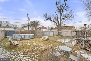 310 Townsend Ave, Baltimore, MD 21225 - Photo 24