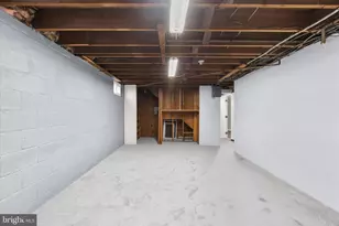 8421 Spring Rd, Pasadena, MD 21122 - Photo 24