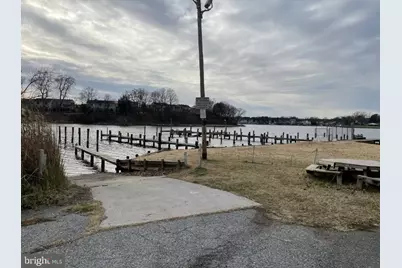 8421 Spring Road, Pasadena, MD 21122 - Photo 30