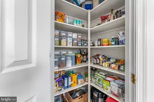 2552 Blue Water Blvd, Odenton, MD 21113 - Photo 18