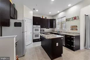 2552 Blue Water Blvd, Odenton, MD 21113 - Photo 16