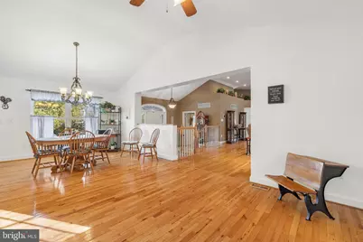 518 N Old Hammonds Ferry Road, Linthicum Heights, MD 21090 - Photo 16