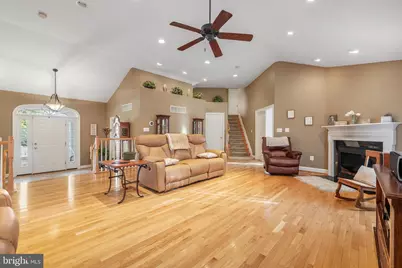 518 N Old Hammonds Ferry Road, Linthicum Heights, MD 21090 - Photo 8