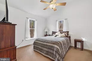 518 N Old Hammonds Ferry Rd, Linthicum Heights, MD 21090 - Photo 24