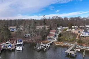 811 N Long Cove Rd, Glen Burnie, MD 21060 - Photo 2