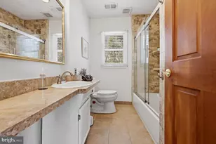 811 Long Cove Rd, Glen Burnie, MD 21060 - Photo 14