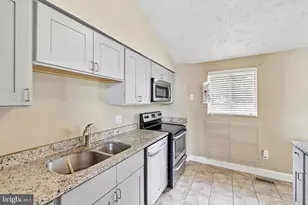 2904 Golden Fleece Dr, Pasadena, MD 21122 - Photo 22