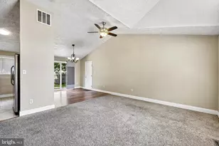 2904 Golden Fleece Dr, Pasadena, MD 21122 - Photo 10