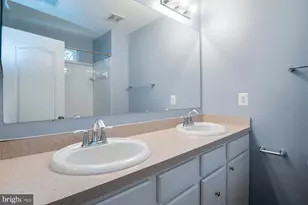 7690 Timbercross Ln, Glen Burnie, MD 21060 - Photo 16