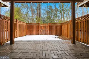 7690 Timbercross Ln, Glen Burnie, MD 21060 - Photo 4