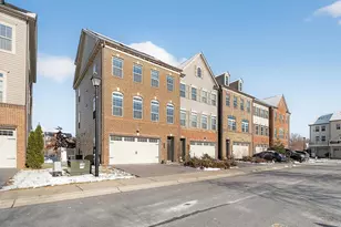 2914 Middleham Ct, Hanover, MD 21076 - Photo 2