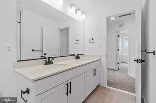 5719 Howard Dr, Glen Burnie, MD 21061 - Photo 48