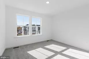 5719 Howard Dr, Glen Burnie, MD 21061 - Photo 36