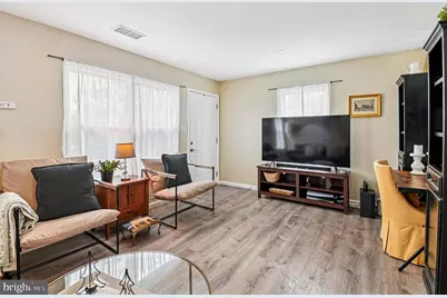 1640 Grason, Crofton, MD 21114 - Photo 2