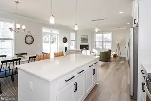 341 Maryland Ave, Edgewater, MD 21037 - Photo 8