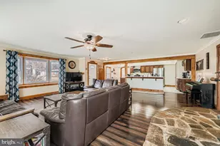 1121 Nottingham Dr, Glen Burnie, MD 21061 - Photo 4