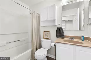 310 Blue Water Ct, Glen Burnie, MD 21060 - Photo 28