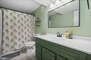 2023 Huntcliff Dr, Gambrills, MD 21054 - Photo 50