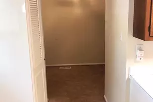 1681 Yorktown Ct, Crofton, MD 21114 - Photo 2