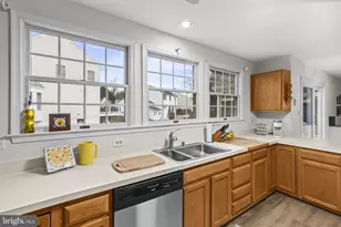 1004 Summer Hill Dr, Odenton, MD 21113 - Photo 16
