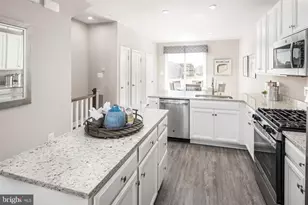 5913 Yates Ct, Brooklyn Park, MD 21225 - Photo 2