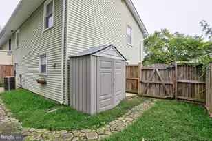 1305 Beltram Ct, Odenton, MD 21113 - Photo 2