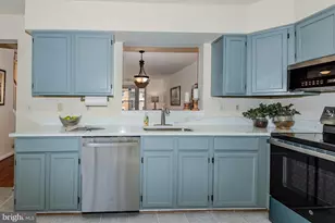 1635 Howard Chapel Ct, Crofton, MD 21114 - Photo 10