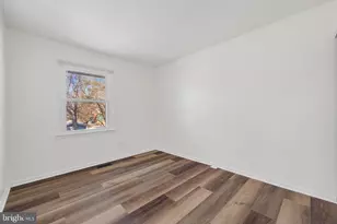 7662 Sherlock Ct, Pasadena, MD 21122 - Photo 16