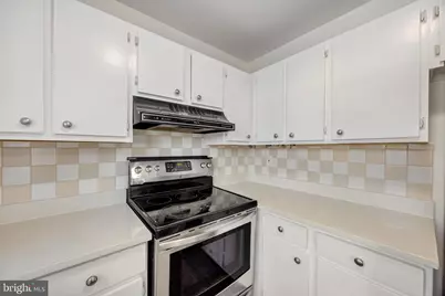 7662 Sherlock Court, Pasadena, MD 21122 - Photo 2