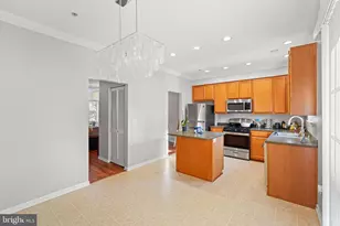 2429 Lizbec Ct, Crofton, MD 21114 - Photo 10