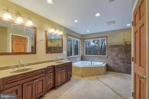 7715 Paradise Beach Rd, Pasadena, MD 21122 - Photo 32