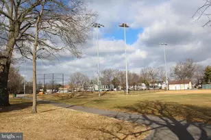 137 Arundel Rd, Pasadena, MD 21122 - Photo 30